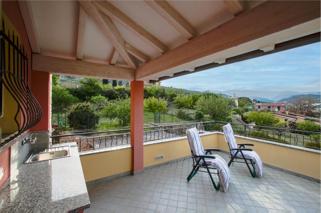 La Quercia Casa Vacanza Imperia Ngoại thất bức ảnh